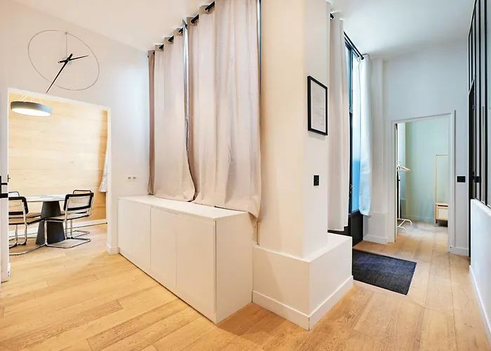 Haven Of Peace-2br-4p-near The Palais De Garnier Paris